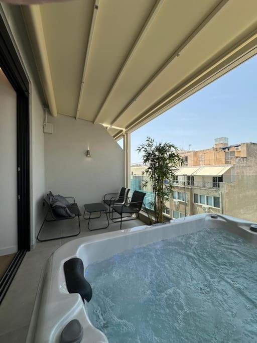 Bluemotion - Centralsuite 6Β Piraeus Exterior photo